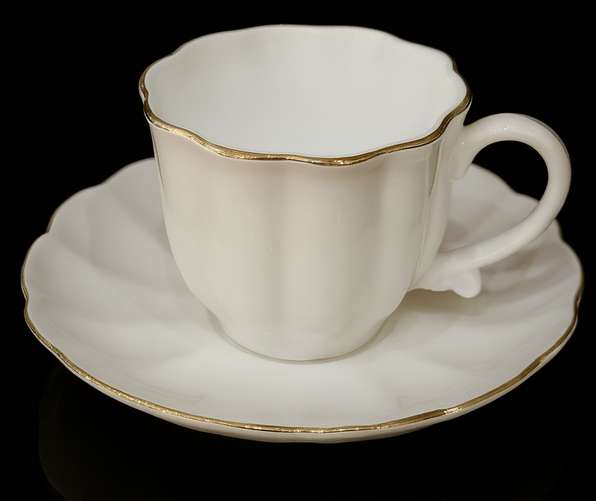Cup & Saucer — Love (Gold Series)