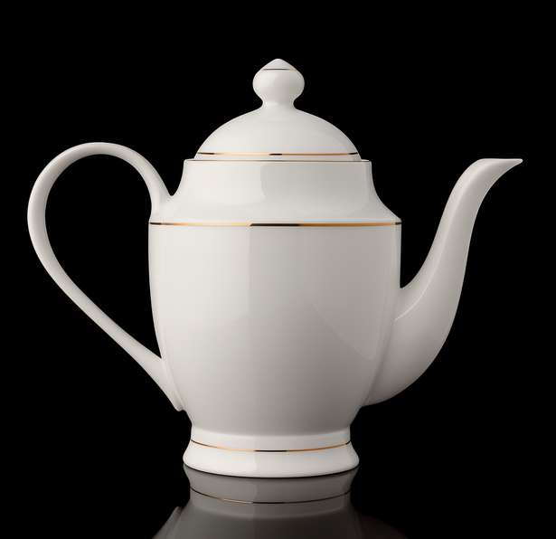 Tea Set — Daisy